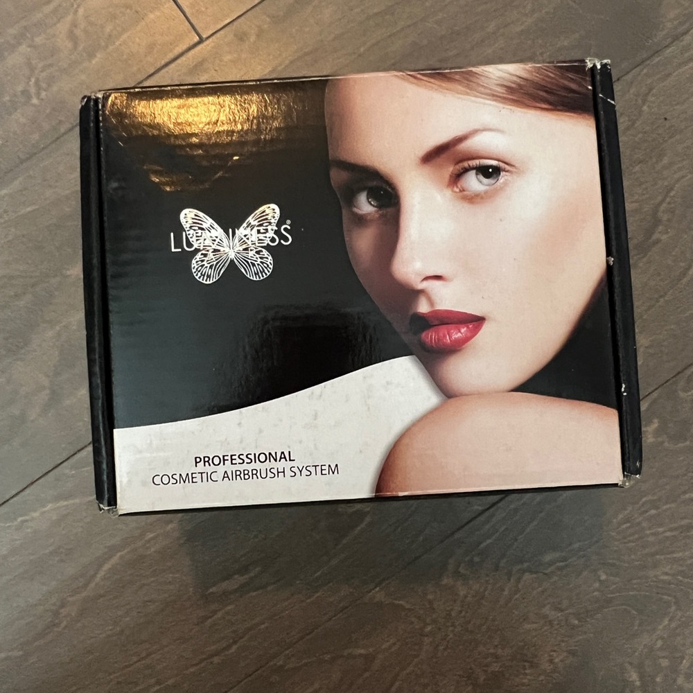 Luminess Airbrush Cosmetics System